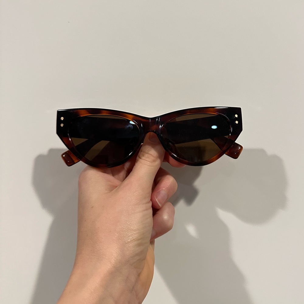 Le Specs surf side sunglasses